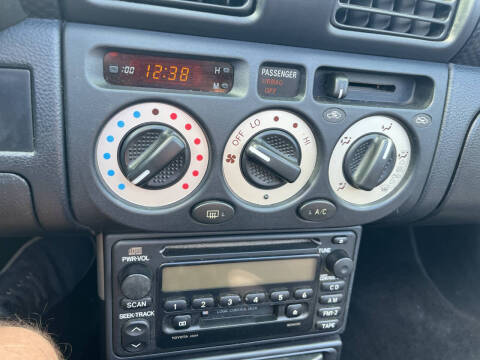 2000 Toyota MR2 Spyder