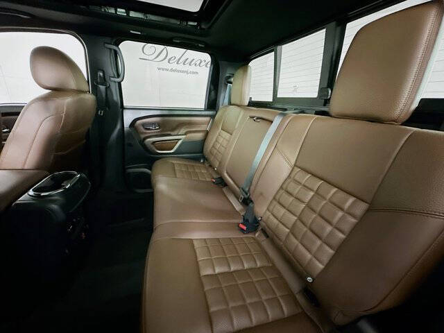 2023 Nissan Titan Platinum Reserve