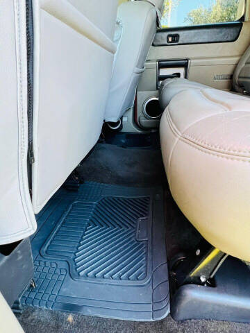 2003 HUMMER H2 Lux Series