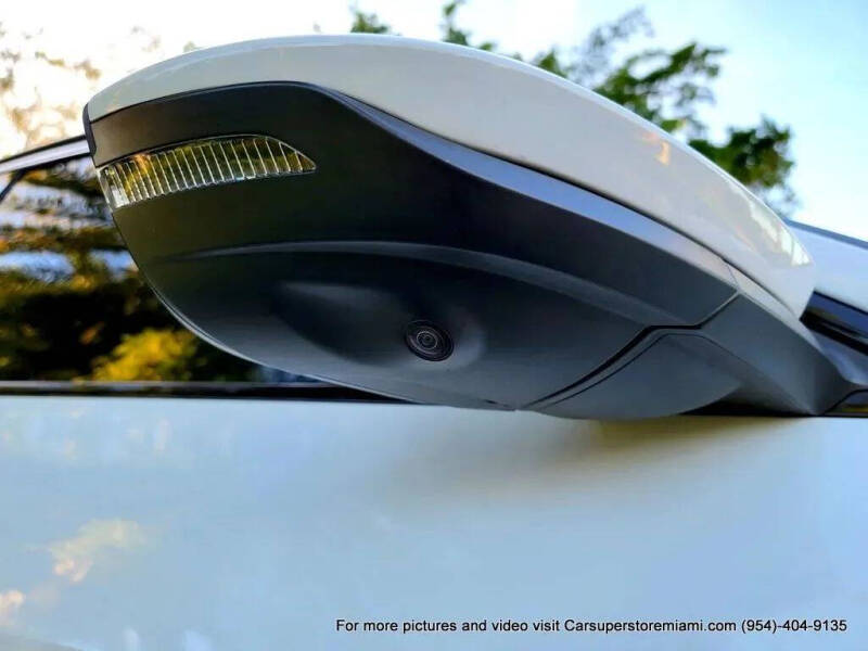 2021 Audi e-tron quattro Premium Plus