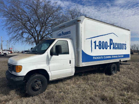 2005 Ford E-Series for sale at ILUVCHEAPCARS.COM in Tulsa OK