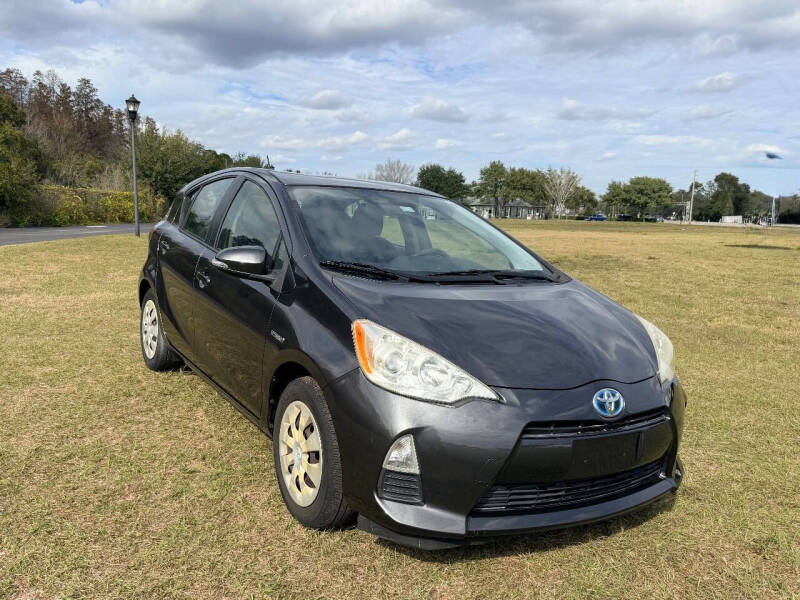 2013 Toyota Prius c Three