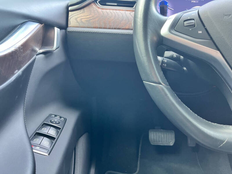 2018 Tesla Model X 75D