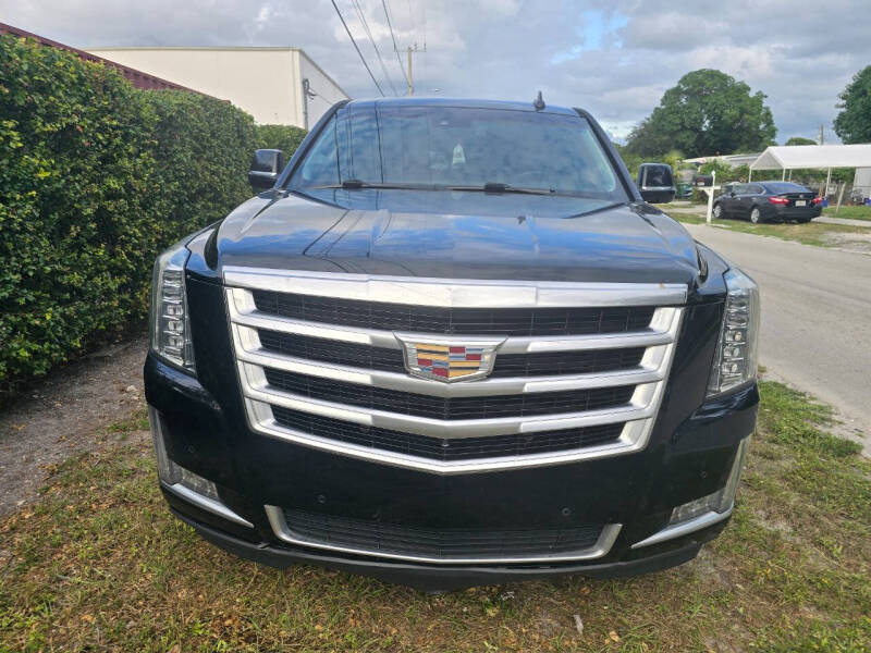 2016 Cadillac Escalade ESV Luxury Collection