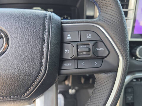 2025 Toyota Tundra Platinum HV