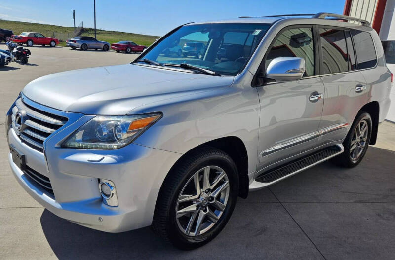 2014 Lexus LX 570