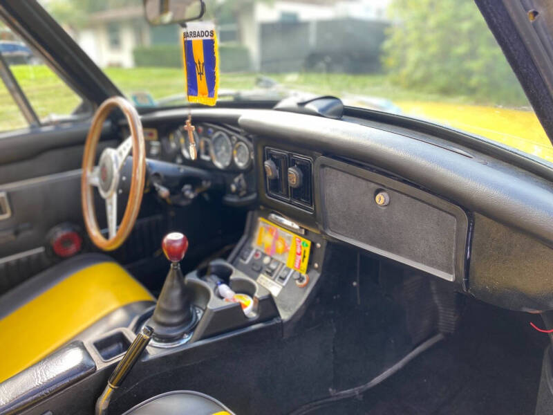 1972 MG MGB