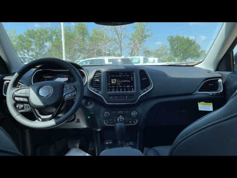 2023 Jeep Cherokee Altitude Lux