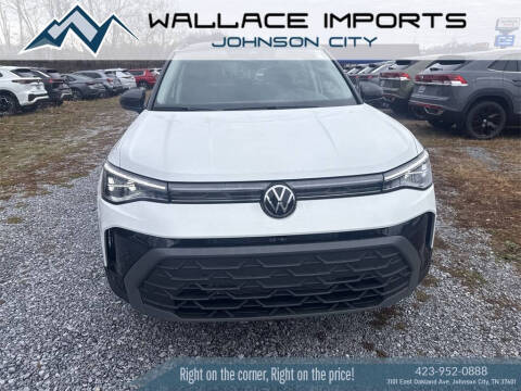 2026 Volkswagen Taos SE Black 4Motion