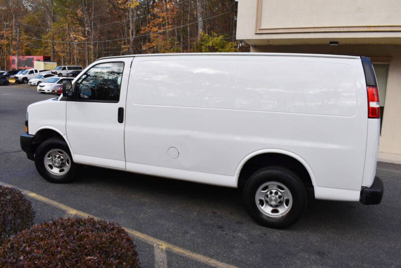 2020 Chevrolet Express 2500