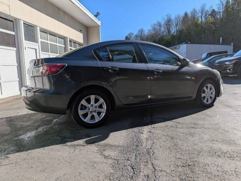 2011 Mazda MAZDA3 i Touring