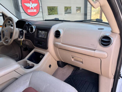 2005 Ford Expedition Eddie Bauer