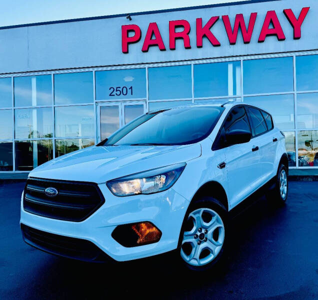 2019 Ford Escape S photo 2