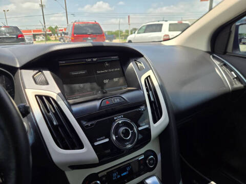 2014 Ford Focus Titanium