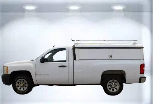 2008 Chevrolet Silverado 1500 Work Truck photo 2