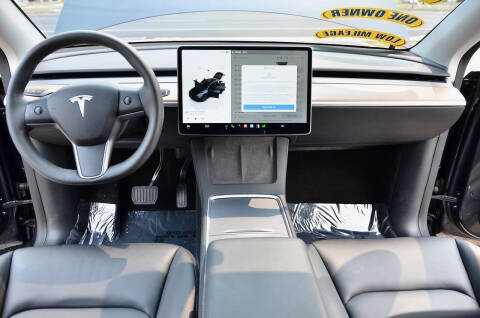 2025 Tesla Model Y Long Range