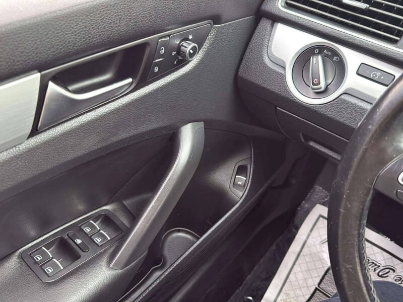 2013 Volkswagen Passat