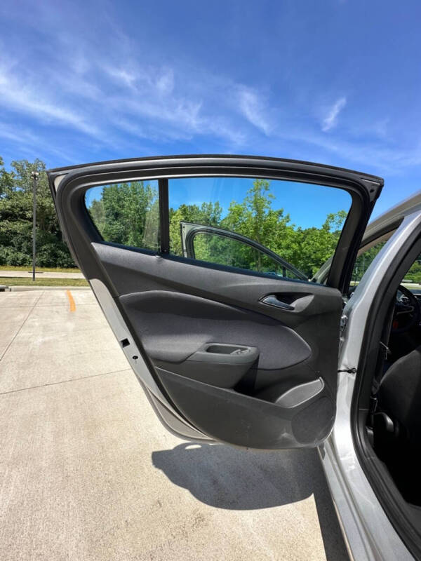 2018 Chevrolet Cruze LT Auto