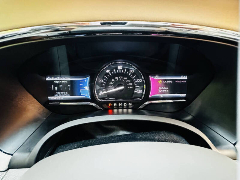 2016 Lincoln Navigator Select