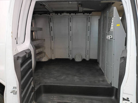 2017 Chevrolet Express 2500