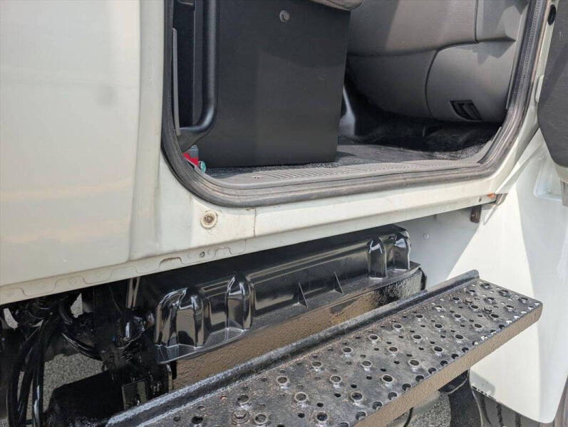 2018 International DuraStar 4300