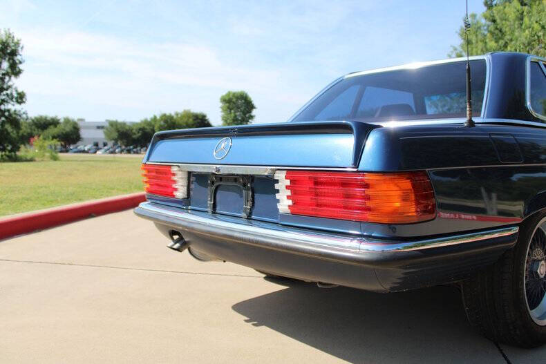 1985 Mercedes-Benz 500-Class