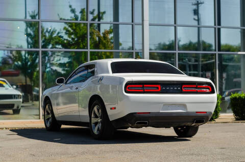 2015 Dodge Challenger SXT
