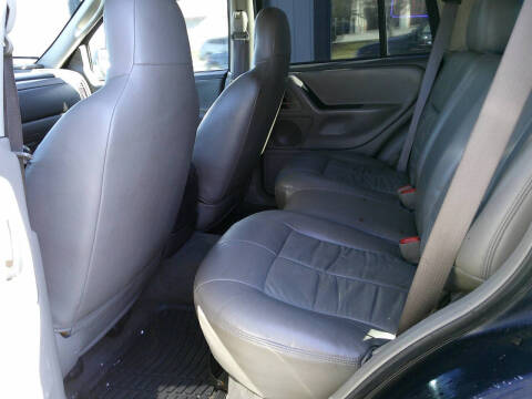 2004 Jeep Grand Cherokee Laredo