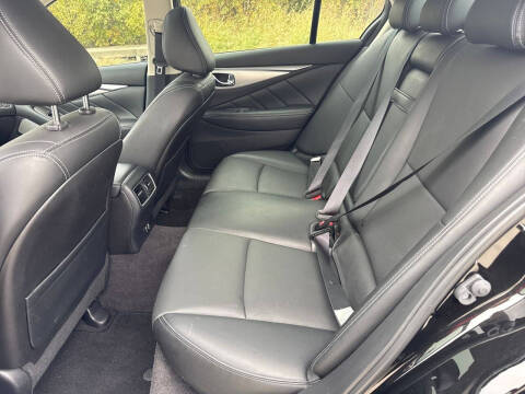 2024 Infiniti Q50 Luxe