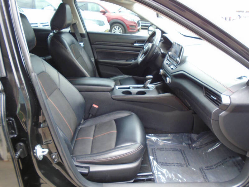 2019 Nissan Altima 2.5 SR