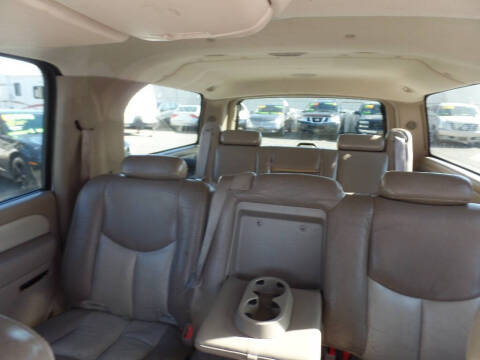 2005 GMC Yukon XL Denali