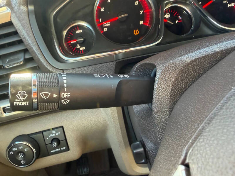 2016 GMC Acadia Denali