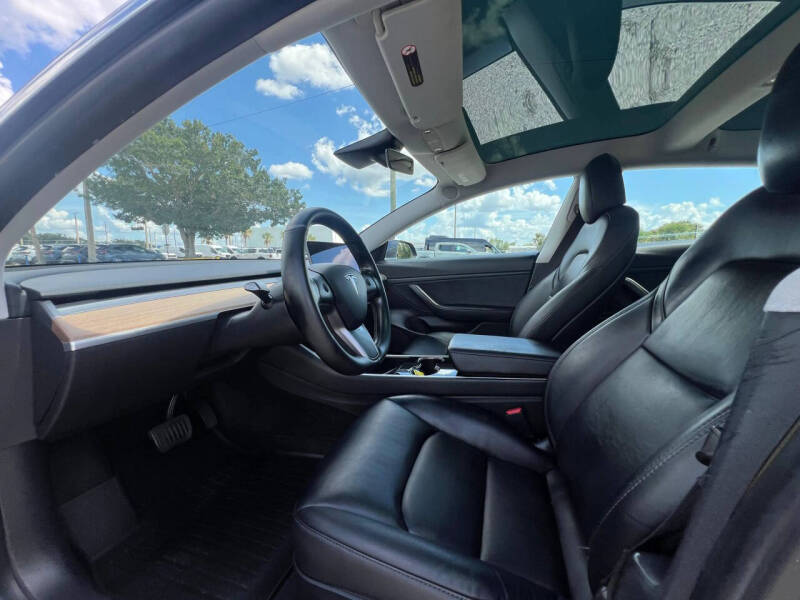 2020 Tesla Model 3 Long Range