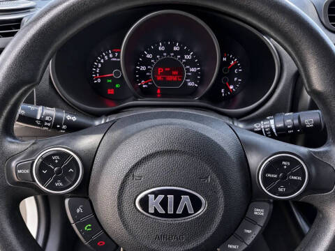 2017 Kia Soul +