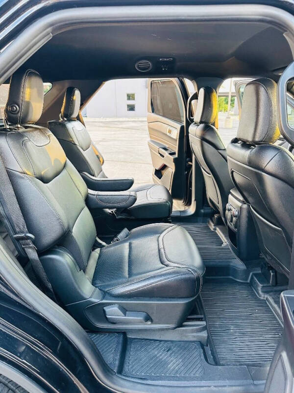 2020 Ford Explorer ST