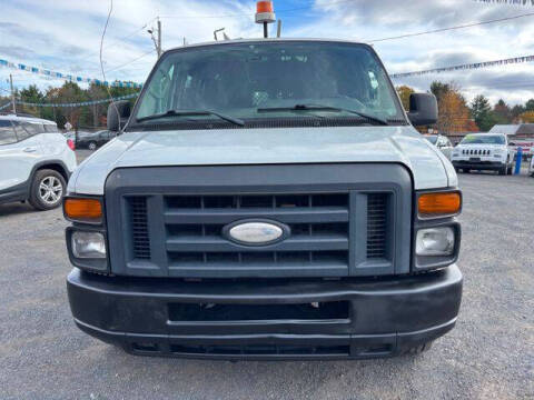 2014 Ford E-Series E-350 SD