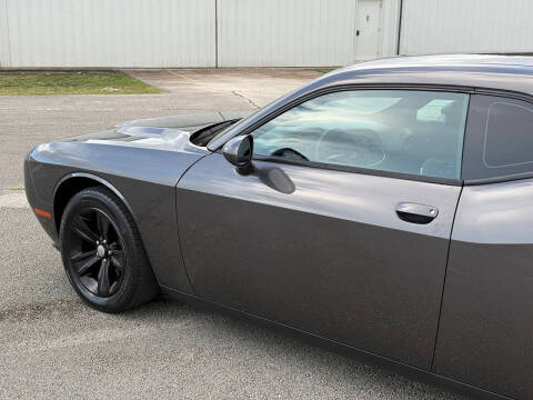 2018 Dodge Challenger SXT