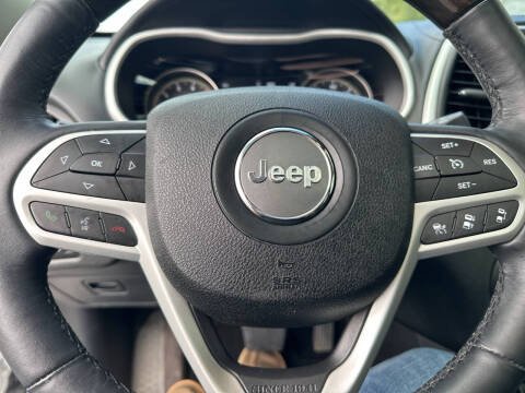 2017 Jeep Cherokee Overland