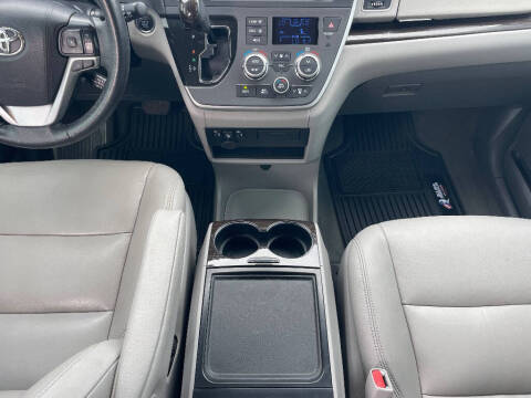 2020 Toyota Sienna