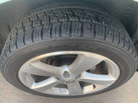 2010 Volkswagen New Beetle Base PZEV