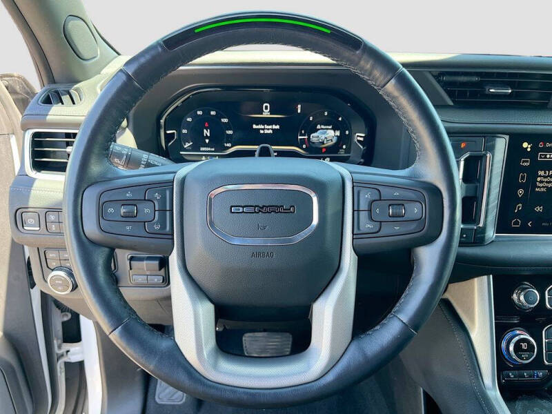 2023 GMC Yukon Denali