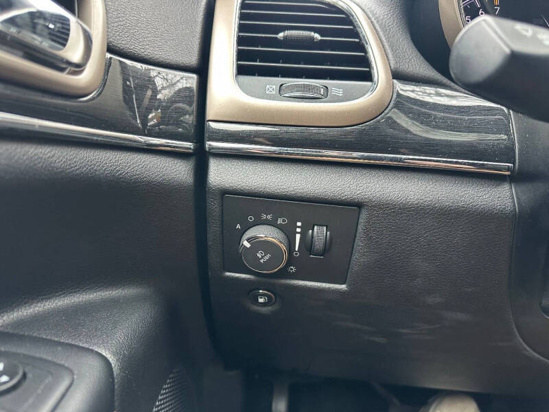 2017 Jeep Grand Cherokee Limited 75th Anniversary