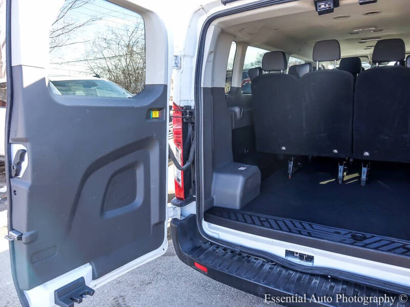 2023 Ford Transit 350 XLT