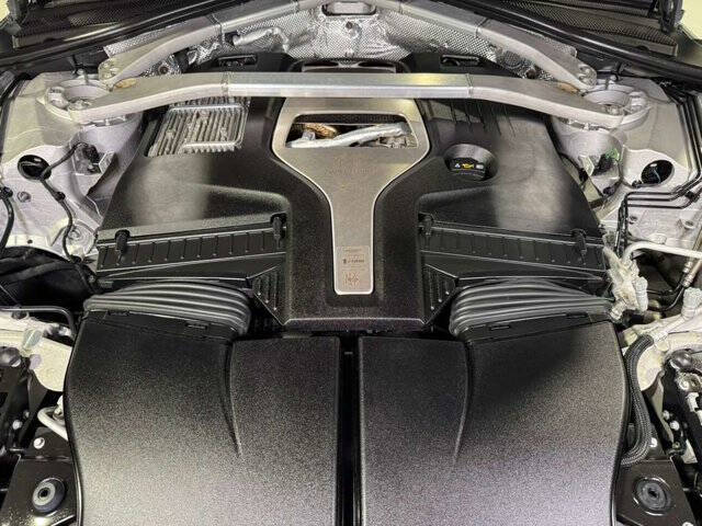 2021 Aston Martin DBX