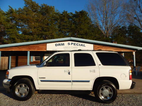 2006 GMC Yukon for sale at DRM Special Used Cars in Starkville MS