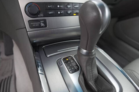 2011 Infiniti G37 Coupe x