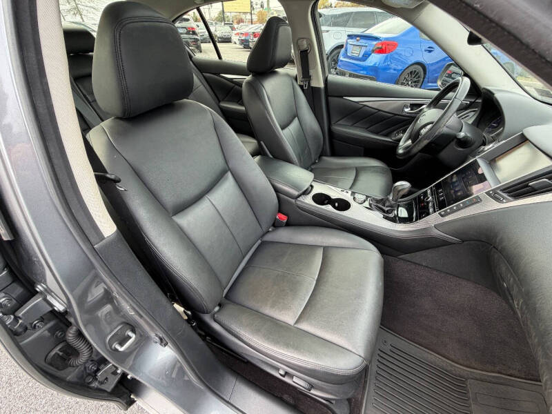 2015 Infiniti Q50 Premium