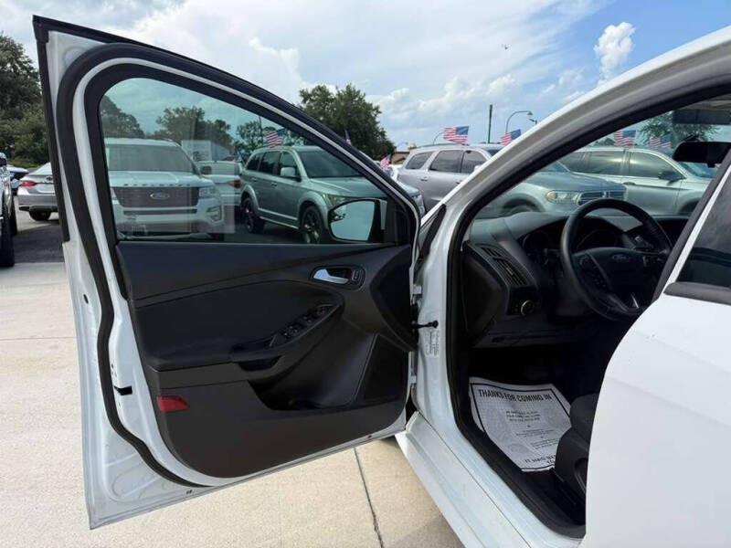 2015 Ford Focus SE