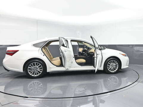 2016 Toyota Avalon Hybrid