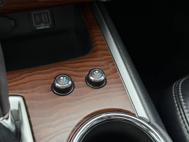 2019 Nissan Pathfinder Platinum